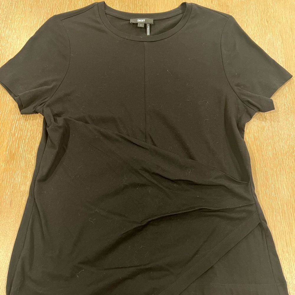 DKNY Classic Black Short Sleeve Tee Size Small NWOT